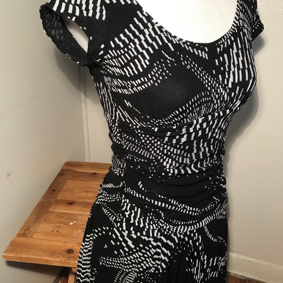 Kenneth Cole Reaction Dress- SZ S **New With Tags** - Picture 10 of 16